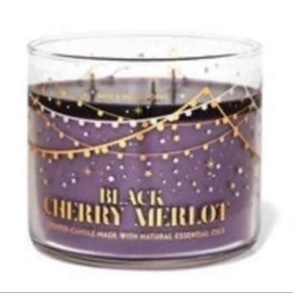 NWT Bath & Body Works Black Cherry Marlot Three Wick Candles - Picture 4 of 4